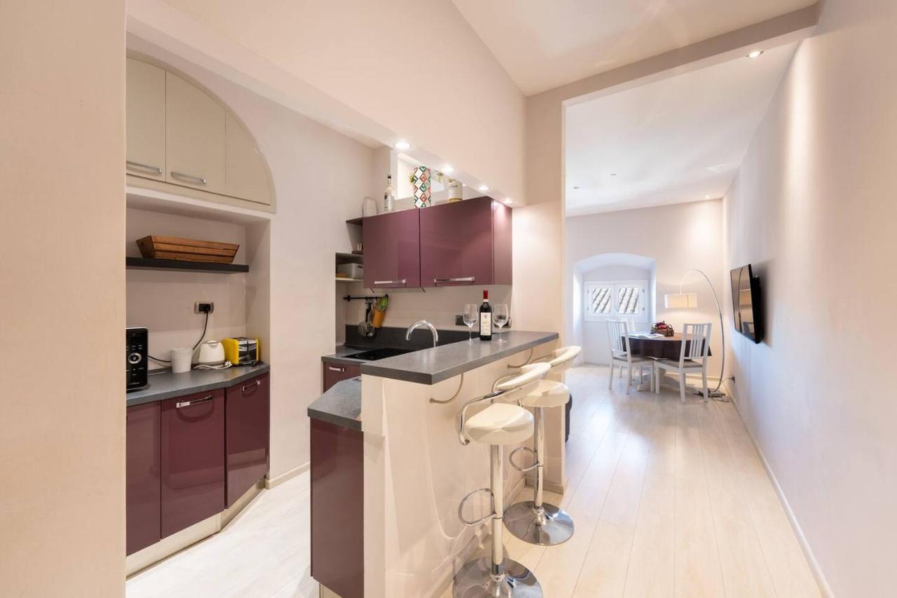 Maison Brunelleschi - 50M Dal Duomo, Ascensore Флоренция Экстерьер фото